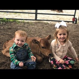 Meet your Posher, Fallon